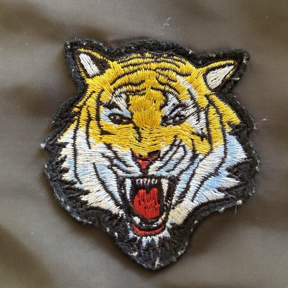 H&M Divided Bomber Jacket Womens 12 Olive Green Tiger Patch Varsity Streetwear - Picture 4 of 16